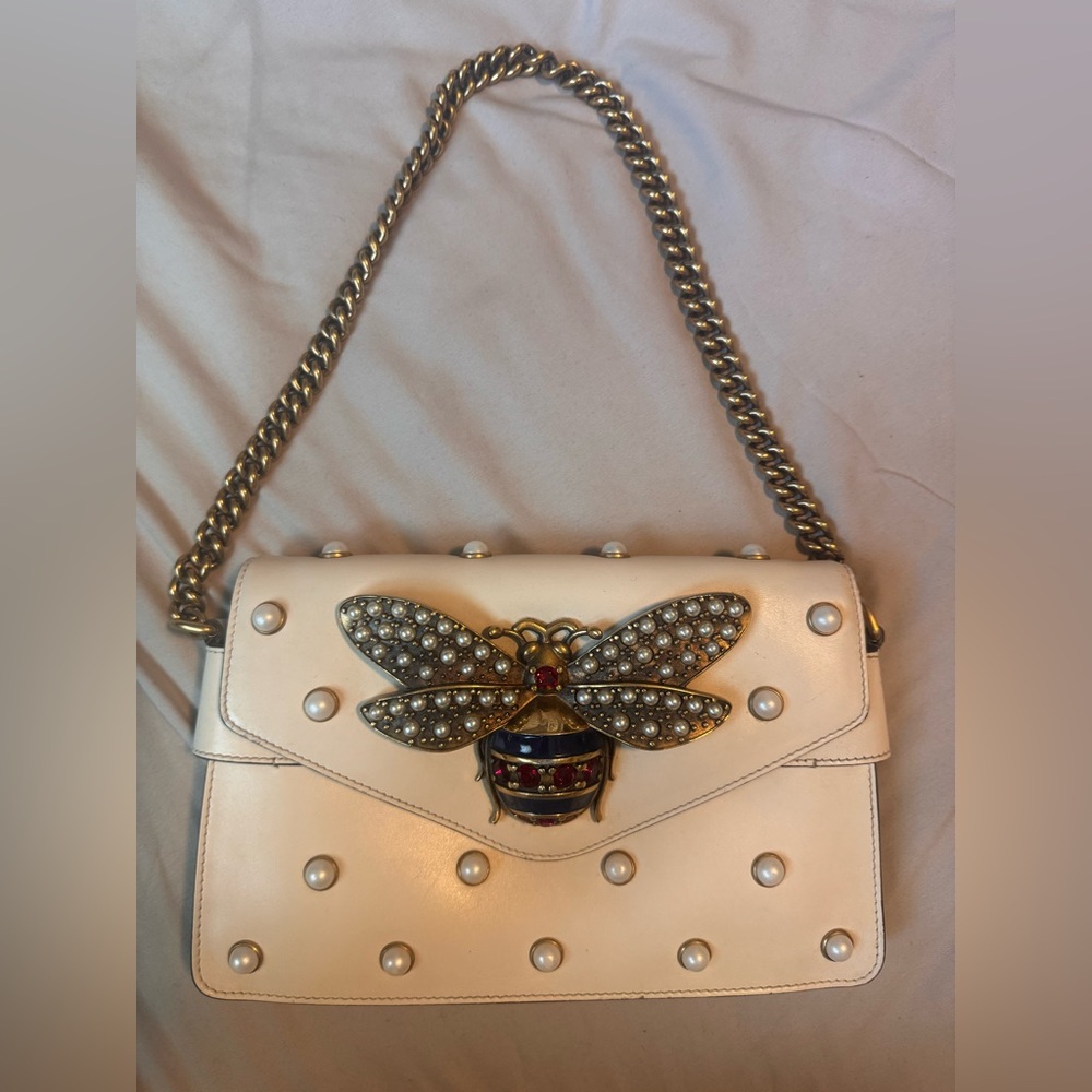 Gucci Queen Margaret Pearl Studded Shoulder Bag